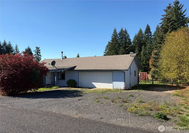 Photo 2 of Single family home for sale at 166 Allman Rd, Winlock, WA 98596 | MLS# NWM2593299 | Listing updated on 2026-10-13