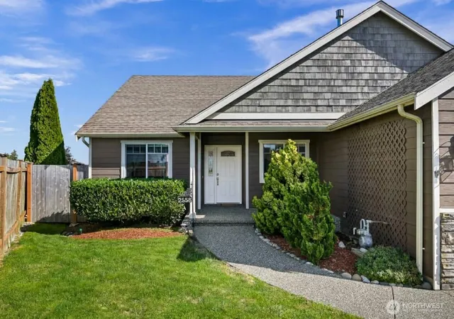 Photo 1 of Single family home for sale at 2558 Pacific Highlands Ave, Ferndale, WA 98248 | MLS# NWM2593313 | Listing updated on 2026-10-14
