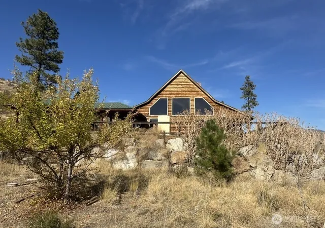 Photo 2 of Single family home for sale at 178 N Cook Mountain Rd, Okanogan, WA 98840 | MLS# NWM2593317 | Listing updated on 2026-10-12