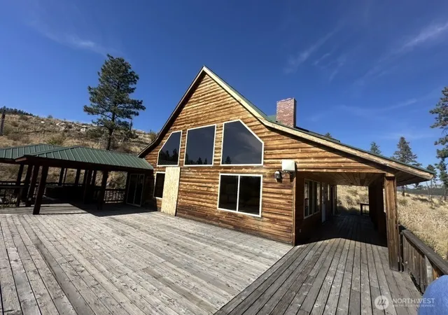 Photo 3 of Single family home for sale at 178 N Cook Mountain Rd, Okanogan, WA 98840 | MLS# NWM2593317 | Listing updated on 2026-10-12
