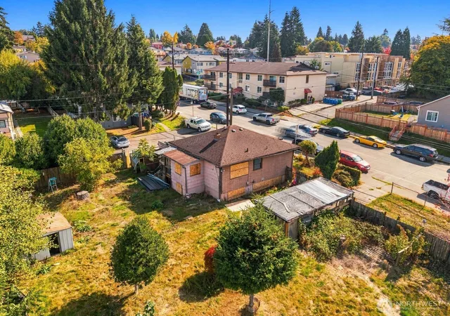 Photo 4 of Land for sale at 2116 SW Thistle St, Seattle, WA 98106 | MLS# NWM2593322 | Listing updated on 2026-10-12