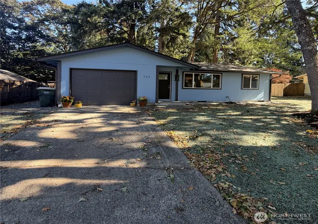 Photo 1 of Single family home for sale at 722 Oakcrest St Se, Lacey, WA 98503 | MLS# NWM2593330 | Listing updated on 2026-10-15