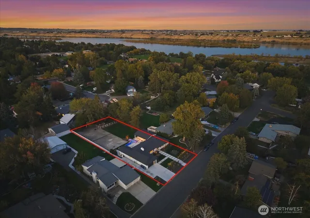 Photo 4 of Single family home for sale at 66 Park St, Richland, WA 99354 | MLS# NWM2593345 | Listing updated on 2026-10-12