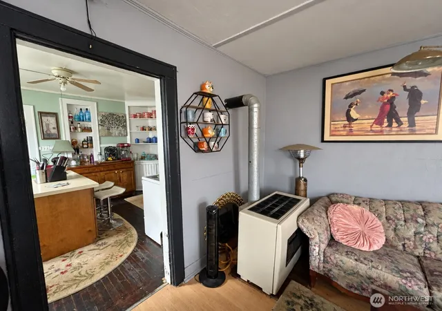 Photo 3 of Single family home for sale at 1311 Lincoln St, Hoquiam, WA 98550 | MLS# NWM2593348 | Listing updated on 2026-10-11