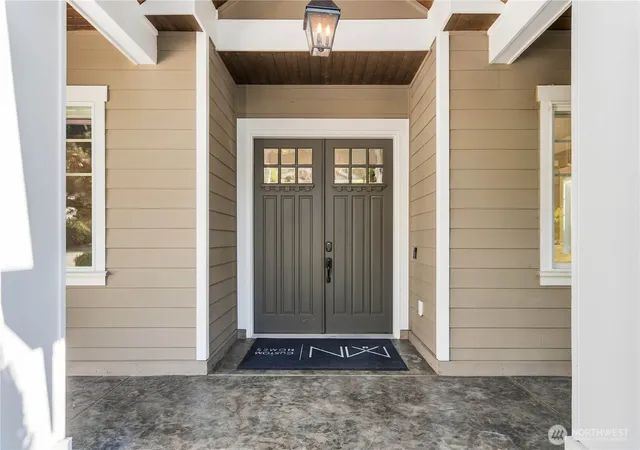Photo 1 of Single family home for sale at 2832 109th Avenue SE, Bellevue, WA 98004 | MLS# NWM2593368 | Listing updated on 2026-10-15
