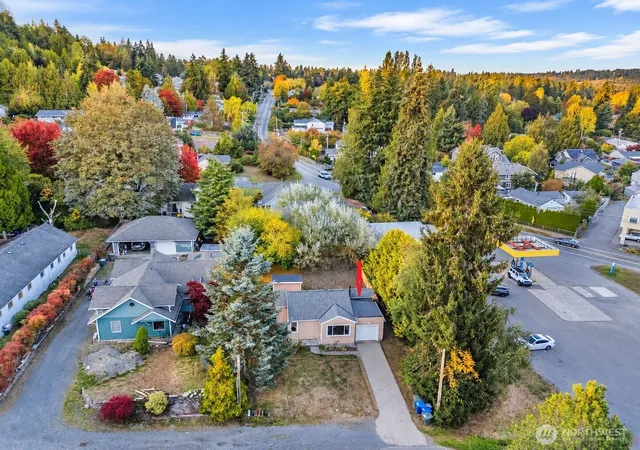 Single family home for sale at 5522 NE 193rd Street, Lake Forest Park, WA 98155 | MLS# NWM2593372