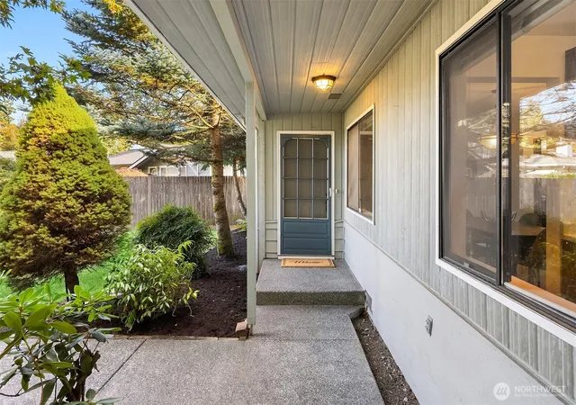 Photo 3 of Single family home for sale at 20414 29th Avenue W, Lynnwood, WA 98036 | MLS# NWM2593377 | Listing updated on 2026-10-16
