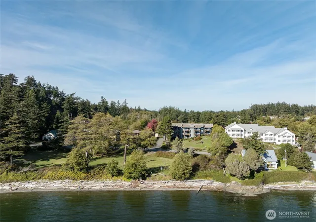 Photo 2 of Condo for sale at 67 Main St #105, Eastsound, WA 98245 | MLS# NWM2593389 | Listing updated on 2026-10-17
