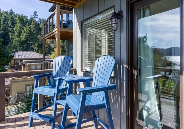Photo 3 of Condo for sale at 67 Main St #105, Eastsound, WA 98245 | MLS# NWM2593389 | Listing updated on 2026-10-17