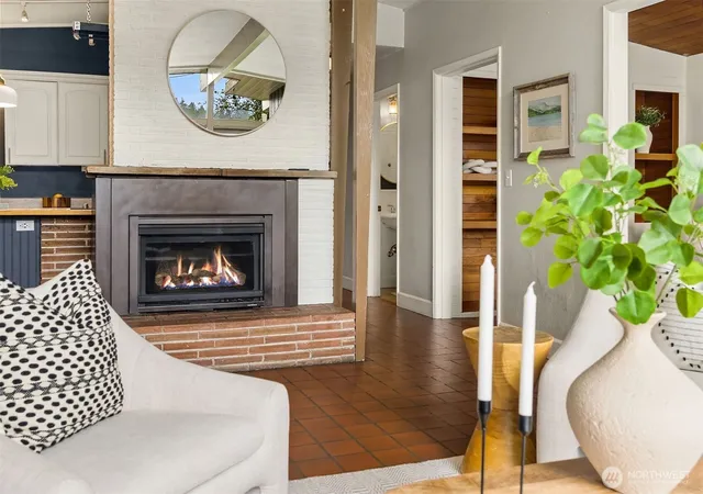 Photo 4 of Single family home for sale at 15122 NE & 15128 Anna Vera Ln, Bainbridge Island, WA 98110 | MLS# NWM2593410 | Listing updated on 2026-10-12