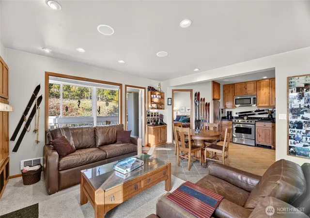 Photo 2 of Condo for sale at 223 Hyak Dr E #609, Snoqualmie Pass, WA 98068 | MLS# NWM2593411 | Listing updated on 2026-10-27