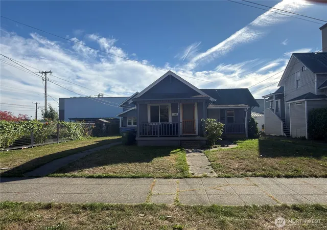 Single family home for sale at 1409 NW 54th Street, Seattle, WA 98107 | MLS# NWM2593416