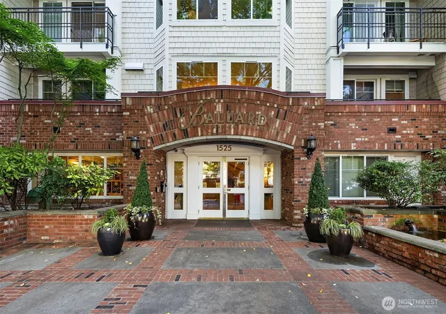 Condo for sale at 1525 NW 57th Street #211, Seattle, WA 98107 | MLS# NWM2593437