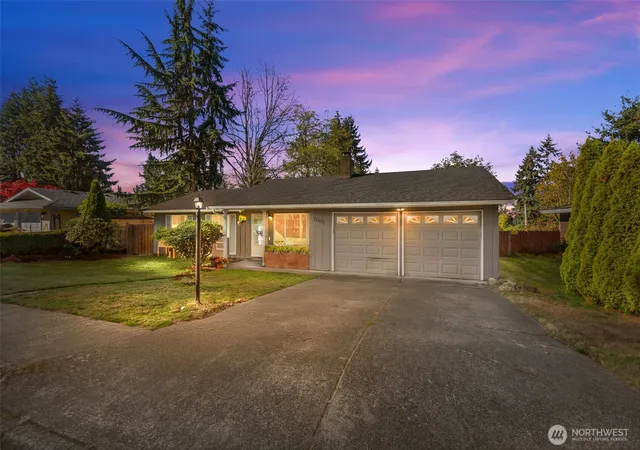 Photo 1 of Single family home for sale at 30211 10th Avenue S, Federal Way, WA 98003 | MLS# NWM2593457 | Listing updated on 2026-10-20