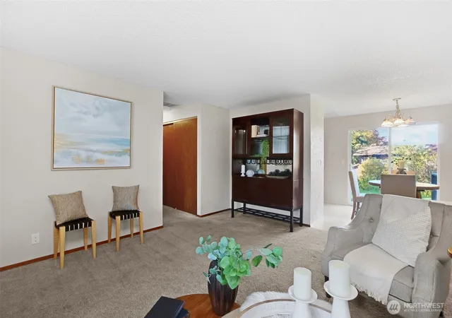 Photo 4 of Single family home for sale at 30211 10th Avenue S, Federal Way, WA 98003 | MLS# NWM2593457 | Listing updated on 2026-10-20