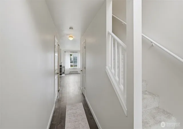 Photo 3 of Townhouse for sale at 927 132nd Street Sw #F5, Everett, WA 98204 | MLS# NWM2593466 | Listing updated on 2026-10-13