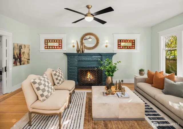 Photo 3 of Single family home for sale at 1154 18th Avenue E, Seattle, WA 98112 | MLS# NWM2593470 | Listing updated on 2026-10-15
