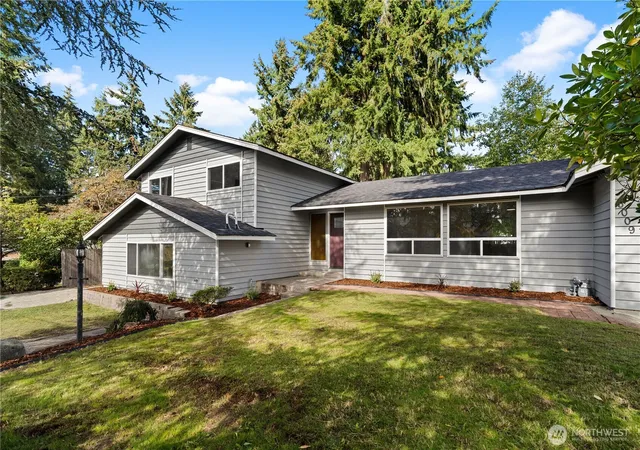 Photo 2 of Single family home for sale at 6009 85th Street E, Puyallup, WA 98371 | MLS# NWM2593477 | Listing updated on 2026-10-23