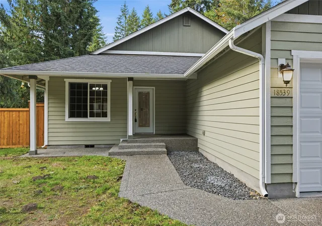 Photo 1 of Single family home for sale at 18539 Tapaderos St SE, Yelm, WA 98597 | MLS# NWM2593492 | Listing updated on 2026-10-16