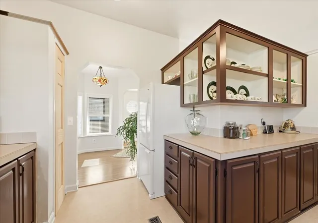 Photo 4 of Manufactured home for sale at 2610 E Section St #87, Mount Vernon, WA 98274 | MLS# NWM2593509 | Listing updated on 2026-10-23