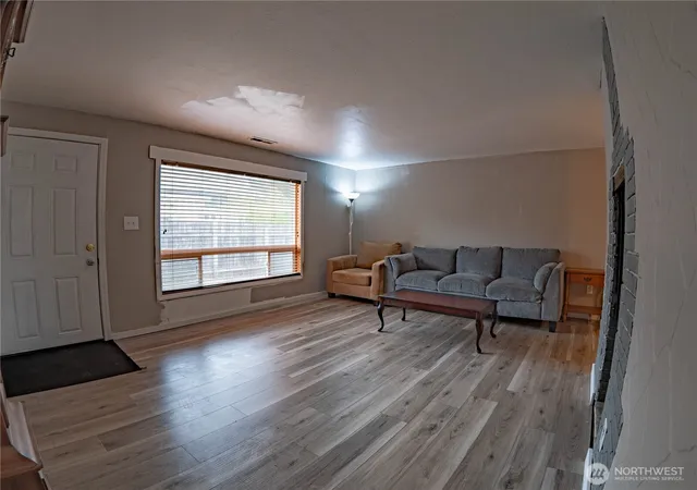 Photo 1 of Single family home for sale at 8314 Washington Blvd SW, Lakewood, WA 98498 | MLS# NWM2593526 | Listing updated on 2026-10-14