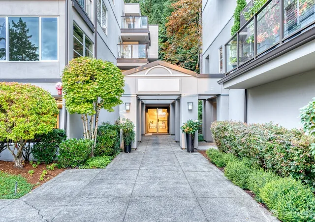 Photo 1 of Condo for sale at 11122 Ne 41st Drive #35, Kirkland, WA 98033 | MLS# NWM2593528 | Listing updated on 2026-10-14