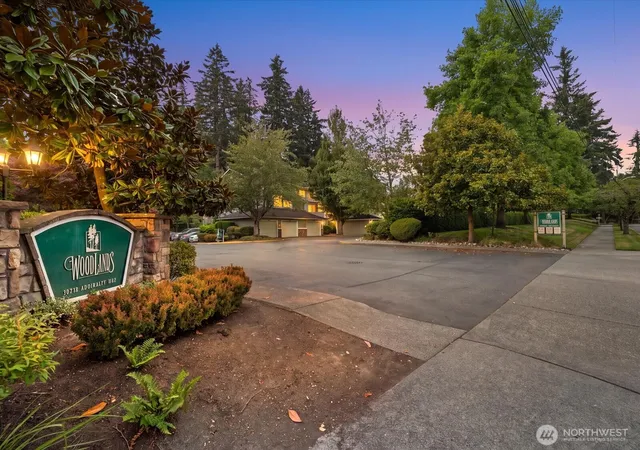 Condo for sale at 12712 Admiralty Way #C301, Everett, WA 98204 | MLS# NWM2593547