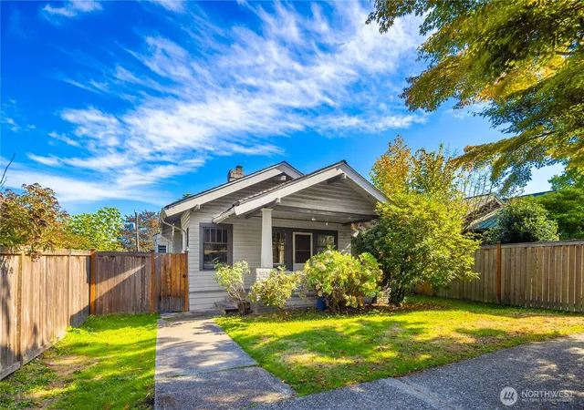 Photo 1 of Land for sale at 2570 5th Avenue W, Seattle, WA 98119 | MLS# NWM2593558 | Listing updated on 2026-10-12