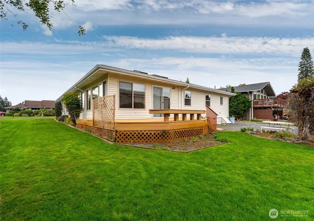 Photo 2 of Single family home for sale at 850 Southwest 18th St, Chehalis, WA 98532 | MLS# NWM2593560 | Listing updated on 2026-10-15
