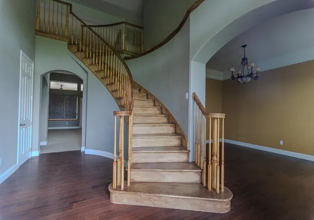 Photo 3 of Single family home for sale at 96 Winemakers Ln, Walla Walla, WA 99362 | MLS# NWM2593561 | Listing updated on 2026-10-20