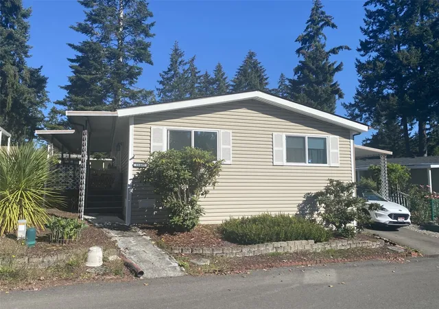 Photo 1 of Manufactured home for sale at 11405 125th Street Ct E #217, Puyallup, WA 98374 | MLS# NWM2593563 | Listing updated on 2026-10-22