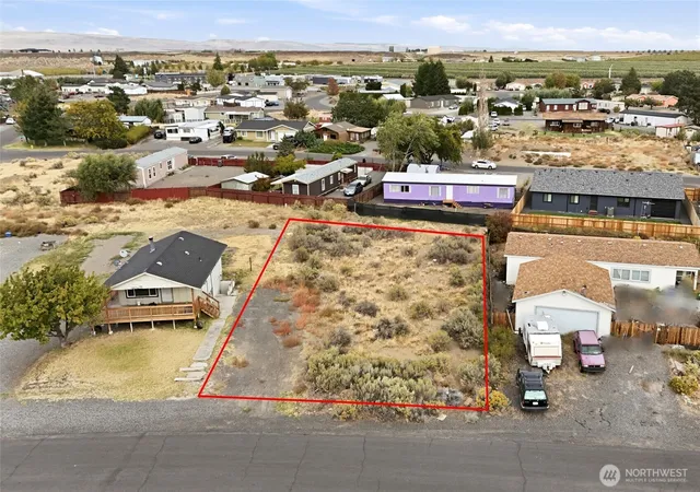 Photo 2 of Land for sale at 605 Sw Lincoln Pl, Mattawa, WA 99349 | MLS# NWM2593567 | Listing updated on 2026-10-26