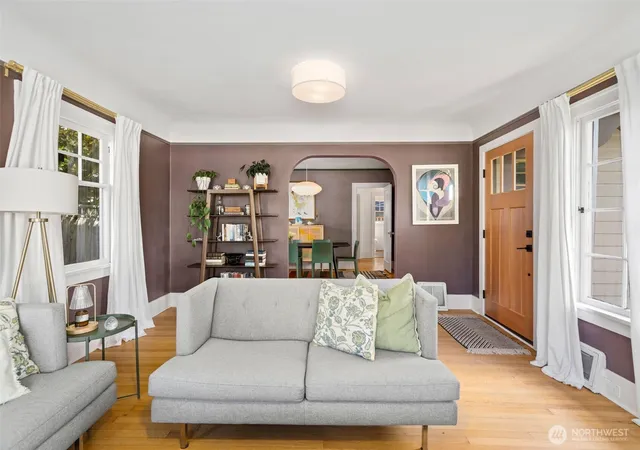 Photo 4 of Sale Pending at 1410 Division Ave, Tacoma, WA 98403 | MLS# NWM2593578 | Listing updated on 2026-10-16