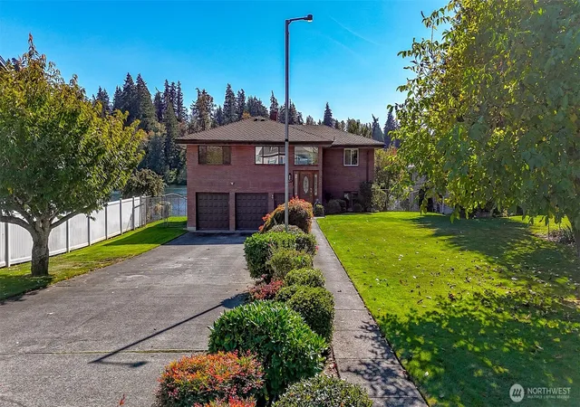 Photo 1 of Single family home for sale at 4025 S 345th Street, Auburn, WA 98001 | MLS# NWM2593598 | Listing updated on 2026-10-19