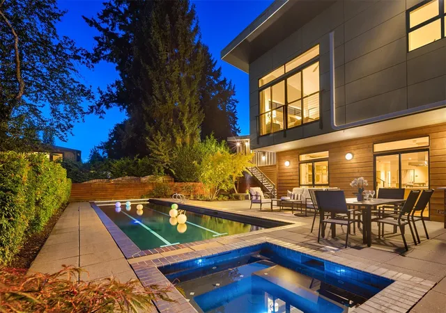 Photo 1 of Single family home for sale at 435 16th Lane, Kirkland, WA 98033 | MLS# NWM2593600 | Listing updated on 2026-10-26