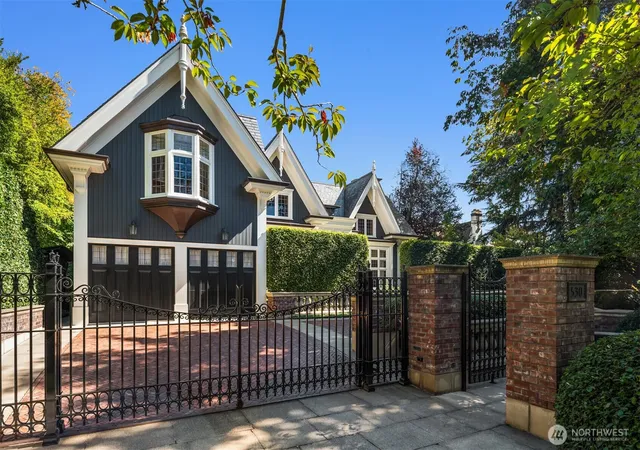 Photo 40 of Mansion for sale at 530 36th Avenue E, Seattle, WA 98112 | MLS# NWM2593609 | Listing updated on 2026-10-13