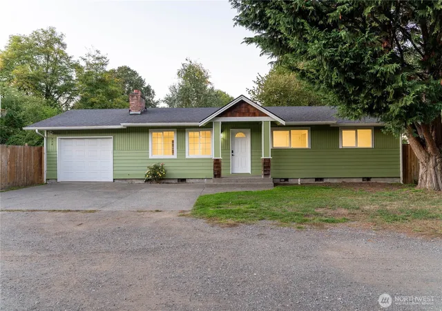 Photo 2 of Single family home for sale at 728 5th Avenue S, Kent, WA 98032 | MLS# NWM2593615 | Listing updated on 2026-10-14