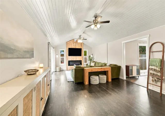 Photo 4 of Single family home for sale at 4418 110th Place NE, Marysville, WA 98271 | MLS# NWM2593630 | Listing updated on 2026-10-30