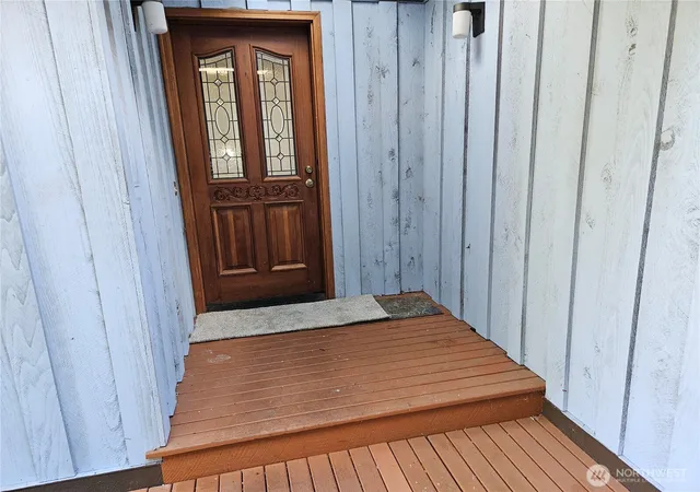 Photo 1 of Single family home for sale at 21 Eagle View Ln, Port Ludlow, WA 98365 | MLS# NWM2593648 | Listing updated on 2026-10-15
