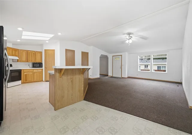 Photo 4 of Manufactured home for sale at 5307 Street Hwy 303 NE #116, Bremerton, WA 98311 | MLS# NWM2593680 | Listing updated on 2026-10-27