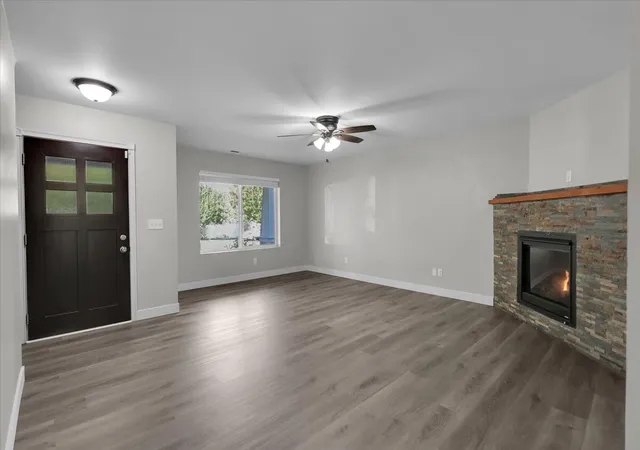 Photo 4 of Single family home for sale at 20015 52nd Avenue E, Spanaway, WA 98387 | MLS# NWM2593709 | Listing updated on 2026-10-16