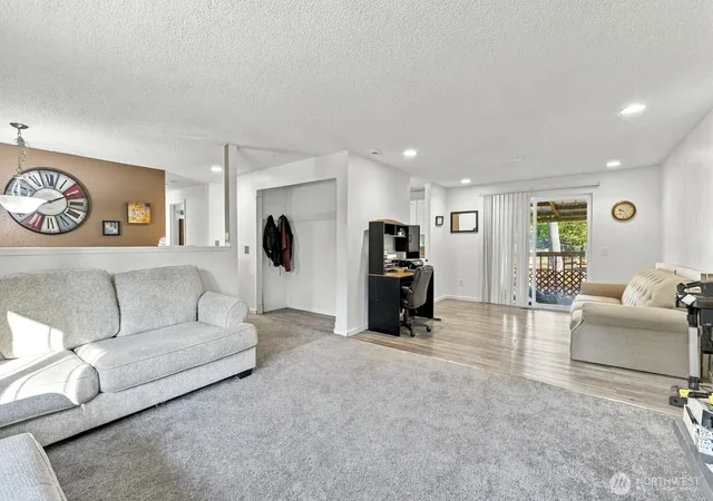 Photo 4 of Single family home for sale at 6906 36th Avenue, Lacey, WA 98503 | MLS# NWM2593726 | Listing updated on 2026-10-19