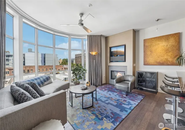 Photo 3 of Condo for sale at 303 E Pike St #501, Seattle, WA 98122 | MLS# NWM2593736 | Listing updated on 2026-10-13
