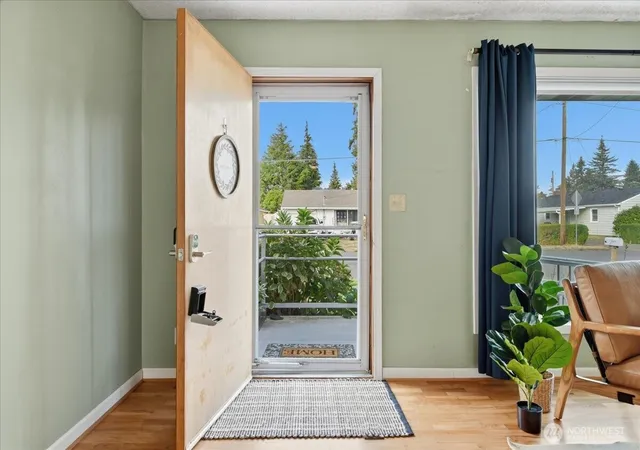 Photo 4 of Single family home for sale at 2105 General Anderson Ave, Vancouver, WA 98661 | MLS# NWM2593751 | Listing updated on 2026-10-16