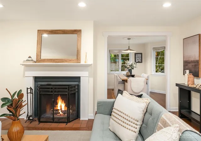 Photo 4 of Single family home for sale at 10944 23rd Avenue NE, Seattle, WA 98125 | MLS# NWM2593785 | Listing updated on 2026-10-27