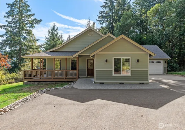 Photo 2 of Single family home for sale at 7030 Sunrise Ridge Ln NW, Olympia, WA 98502 | MLS# NWM2593810 | Listing updated on 2026-10-14