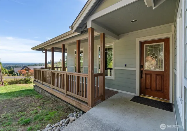 Photo 3 of Single family home for sale at 7030 Sunrise Ridge Ln NW, Olympia, WA 98502 | MLS# NWM2593810 | Listing updated on 2026-10-14