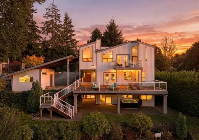 Photo 1 of Single family home for sale at 31107 50th Place Sw, Federal Way, WA 98023 | MLS# NWM2593812 | Listing updated on 2026-10-26