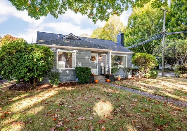 Photo 1 of Single family home for sale at 1539 22nd Avenue, Longview, WA 98632 | MLS# NWM2593818 | Listing updated on 2026-10-20