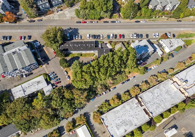 Photo 3 of Multi family home for sale at 2600 Thorndyke Ave W, Seattle, WA 98199 | MLS# NWM2593827 | Listing updated on 2026-10-13